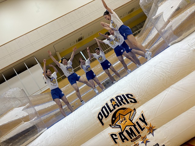 エアートランポリン